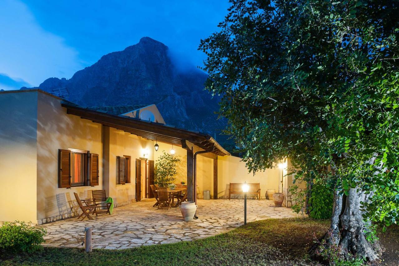 Villa Baia Verde 库斯托纳奇 外观 照片